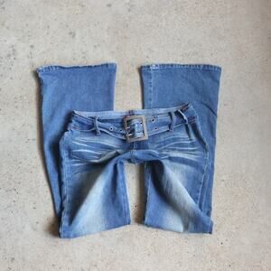 Vintage Lazer Jeans Y2K Low Rise Bootcut Jeans Built-In Belt Medium Wash Size 9